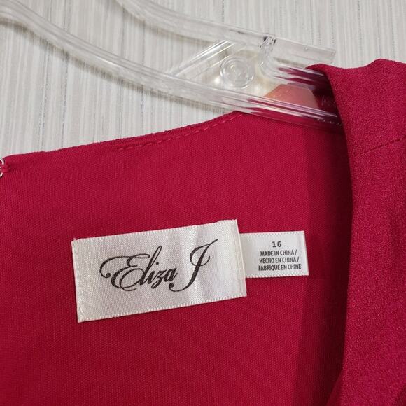 NWT Eliza J stretch ruffle crepe berry short sleeve mini dress woman's size 16 - Picture 3 of 11